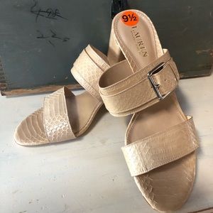 New Ralph Lauren Tan Leather Heels